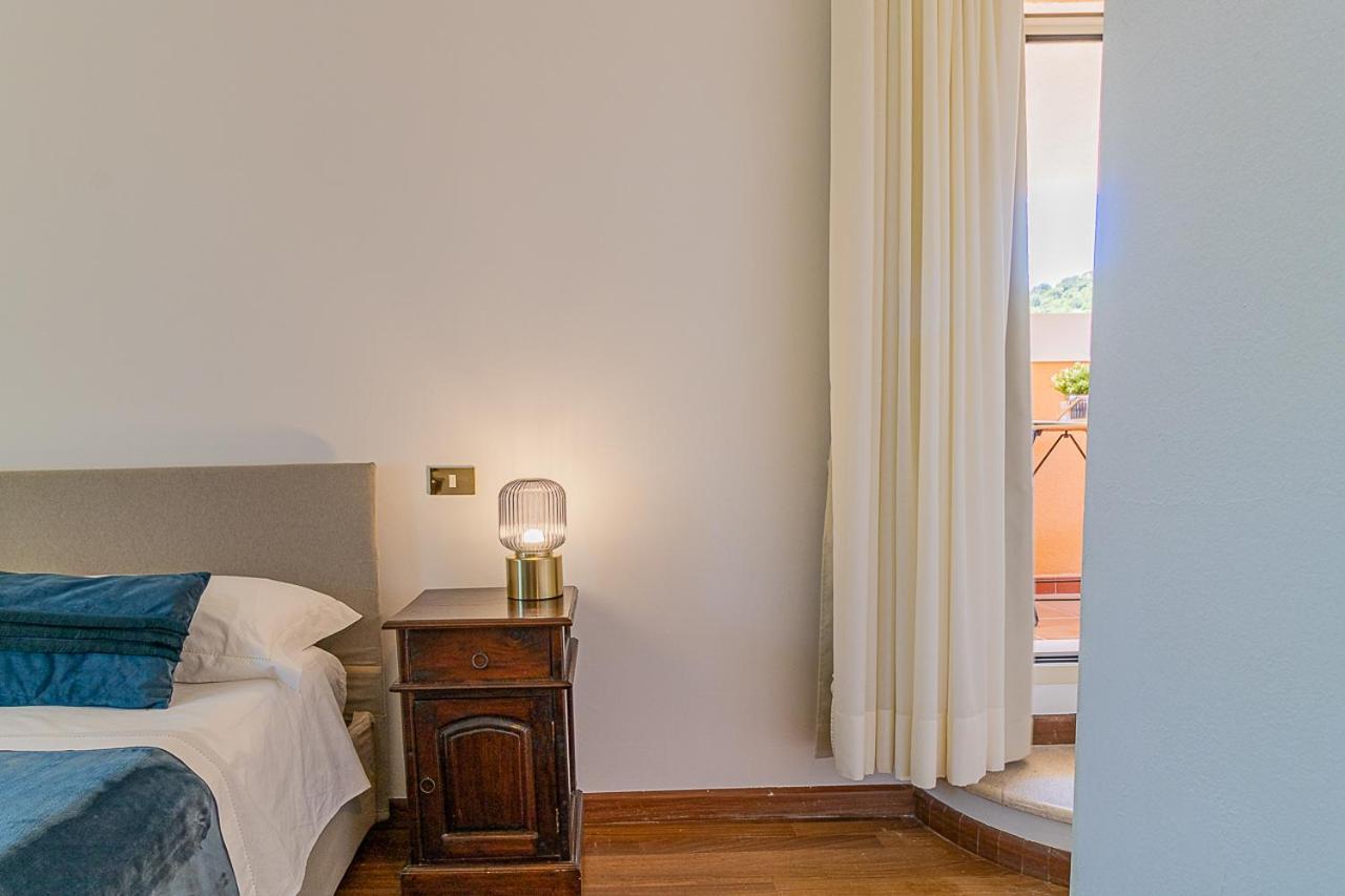 Villa Caterina La Maddalena  Εξωτερικό φωτογραφία